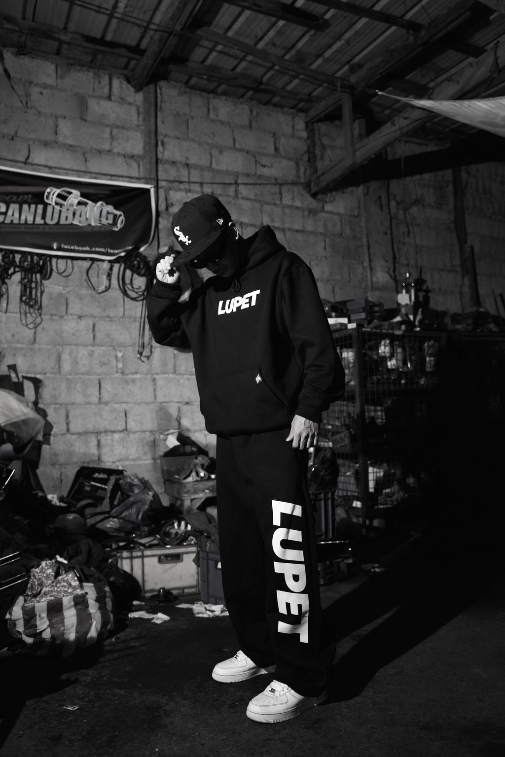 WORDMARK LUPET HOODIE